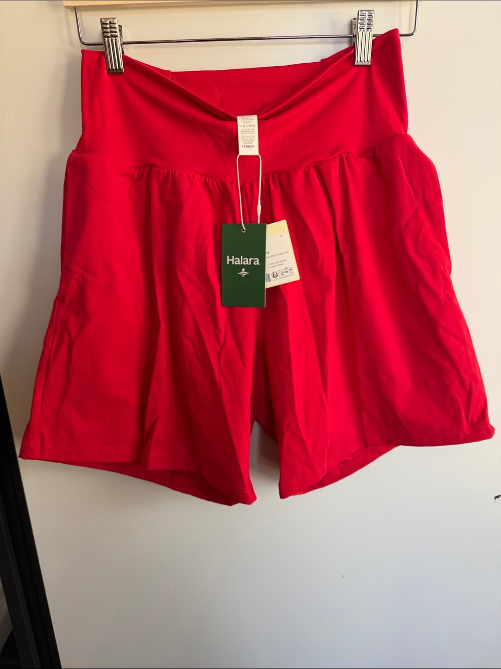 NWT HALARA Bright Red High-Waist Athletic Shorts